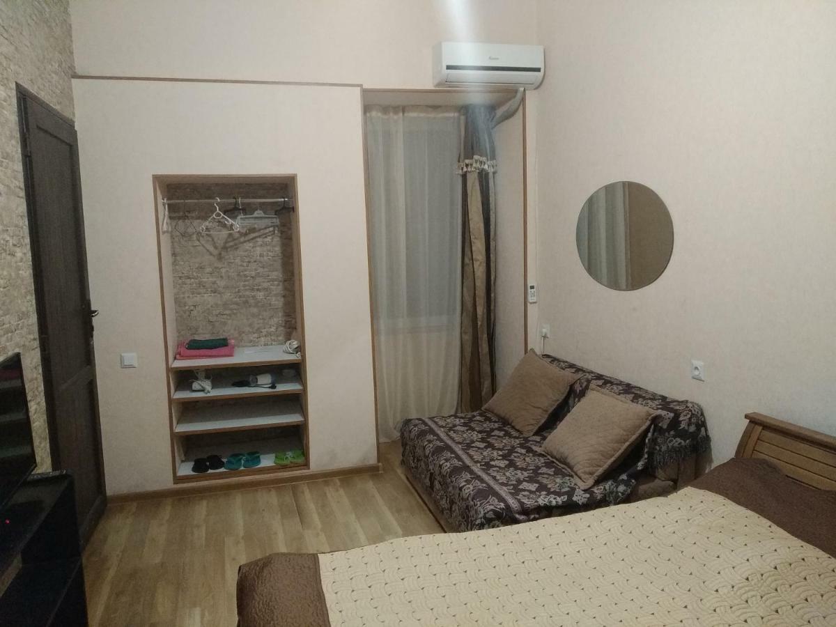 Sani Apartment Tbilisi Bagian luar foto