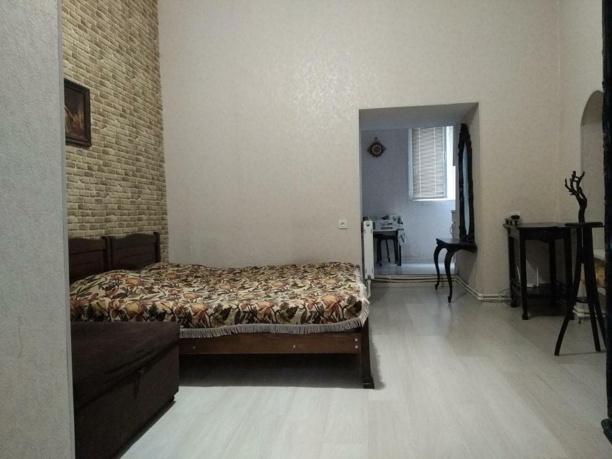 Sani Apartment Tbilisi Bagian luar foto